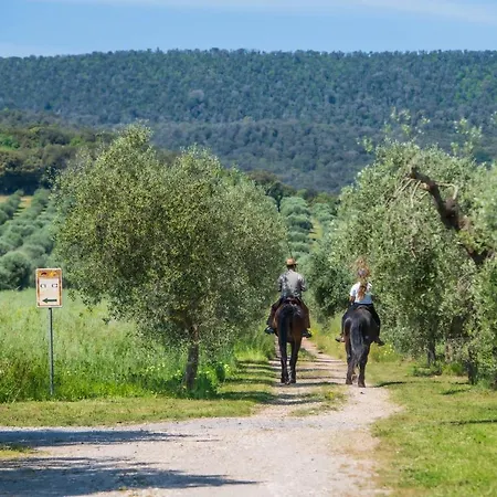 Tenuta Agricola Dell'uccellina Farm stay